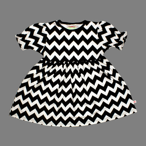 Lolly Wolly Big Black Zig Zag Girls Cotton Dress