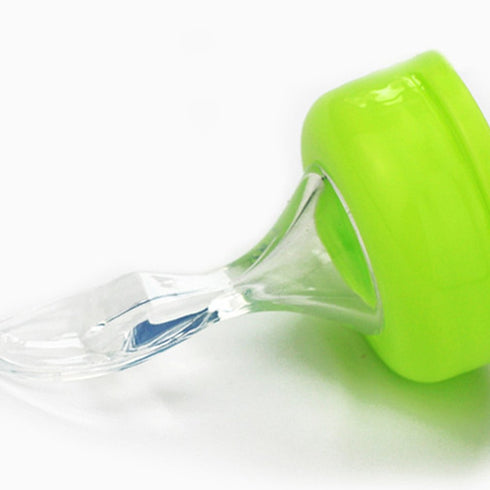 MUMLOVE Green White silicone Spoon Feeder